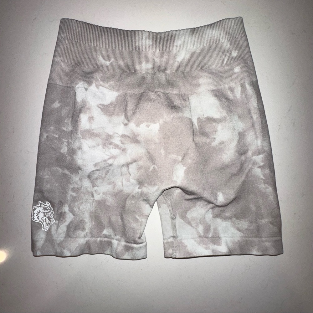 WOLVES FOREVER SEAMLESS EVERSON "TRAINING" SHORTS